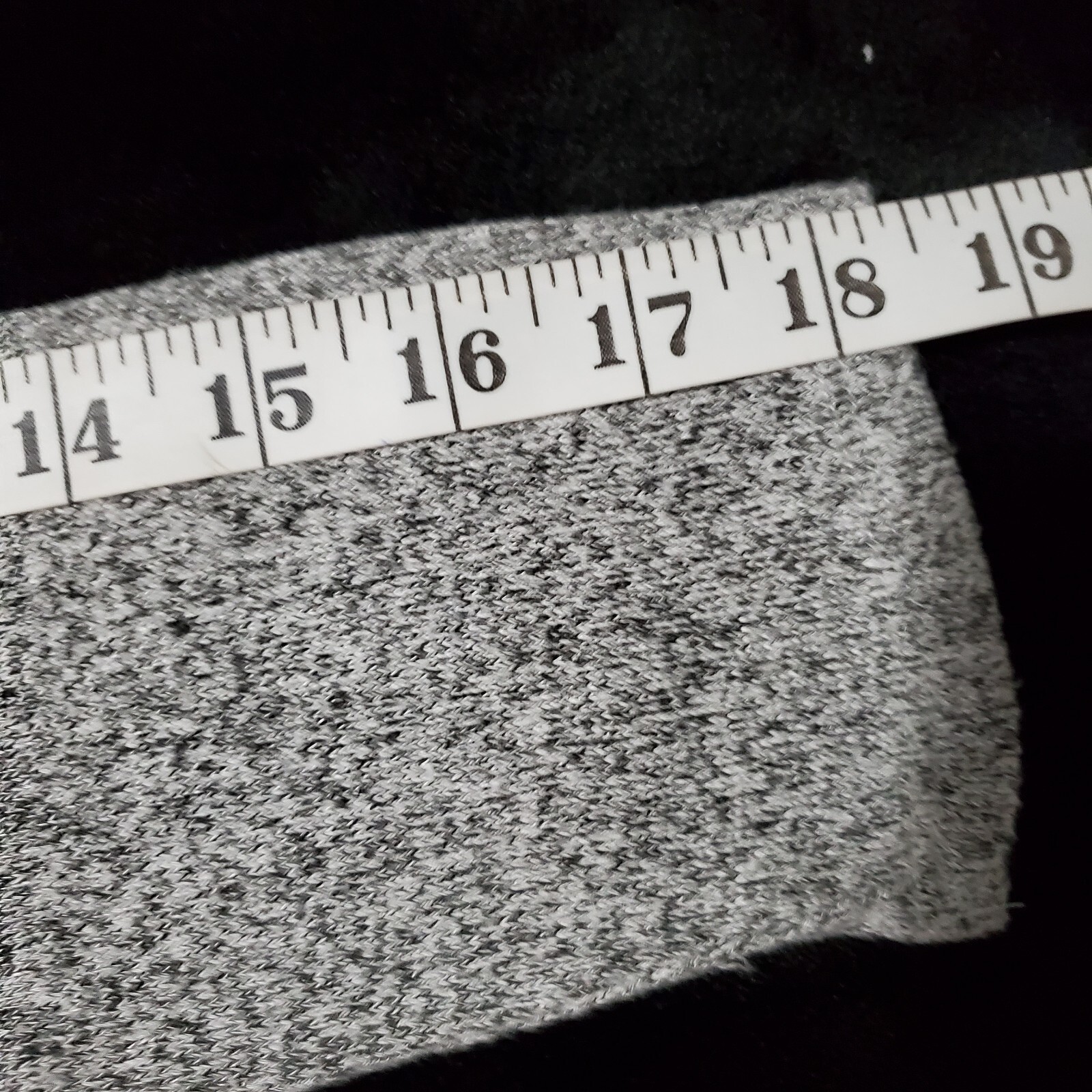 89 & Madison Gray Knit Pullover Sweater Cowl Neck Long Sleeve Sz M Button Accent