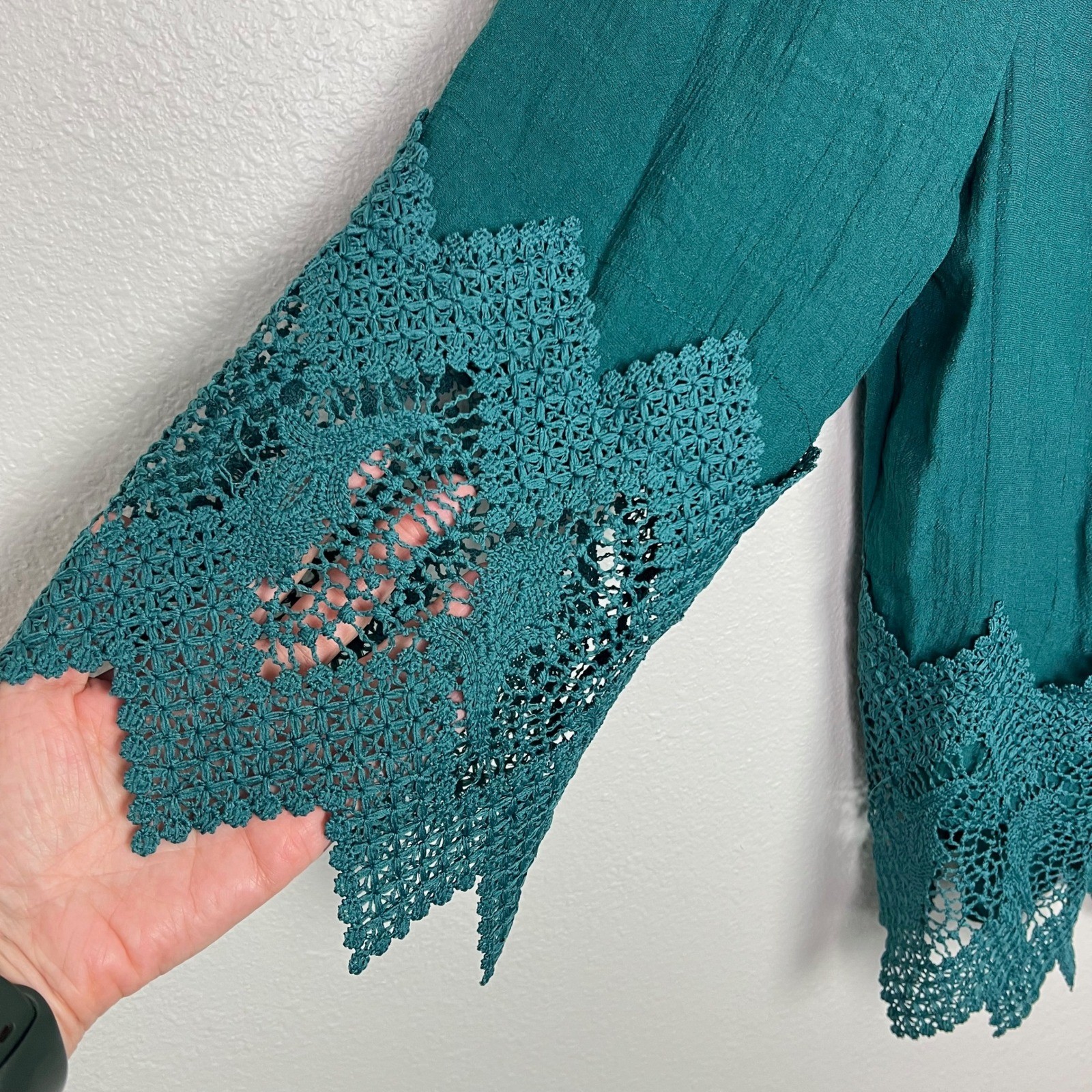Unique Spectrum Teal Crochet Lace Boho Peasant Blouse XL 3/4 Sleeve Off Shoulder