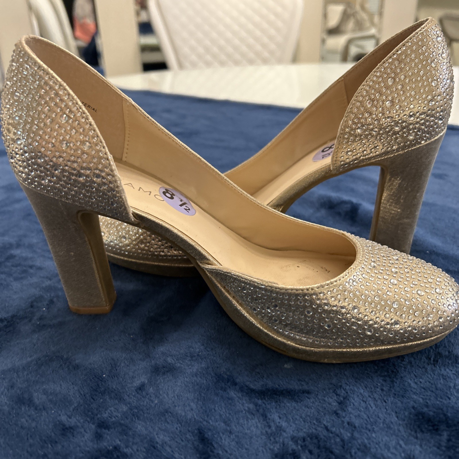 Andiamo Women’s Gold Studded Slip On Wedge Heels Closed Toe Shoes sz 8,5M NWB
