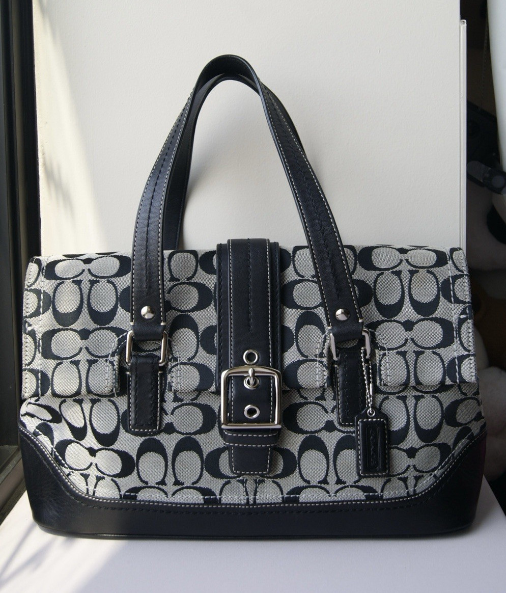 Vintage Coach Soho Flap Shoulder Bag Signature Canvas Black Gray Buckle F12644