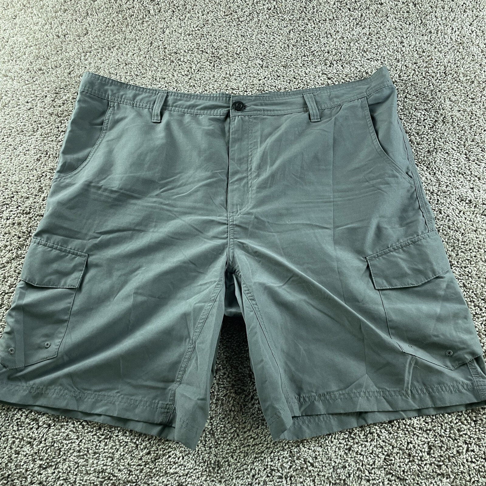 Magellan Shorts Adult 42 Gray Fish Outdoor Active Water Repellent Casual Men