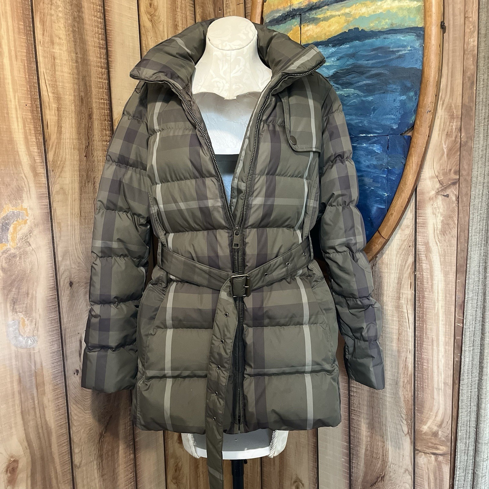 💋 Burberry Brit Puffer sz M, pit to pit 19.5”, sleeve 25”, 30”L 100% goose down