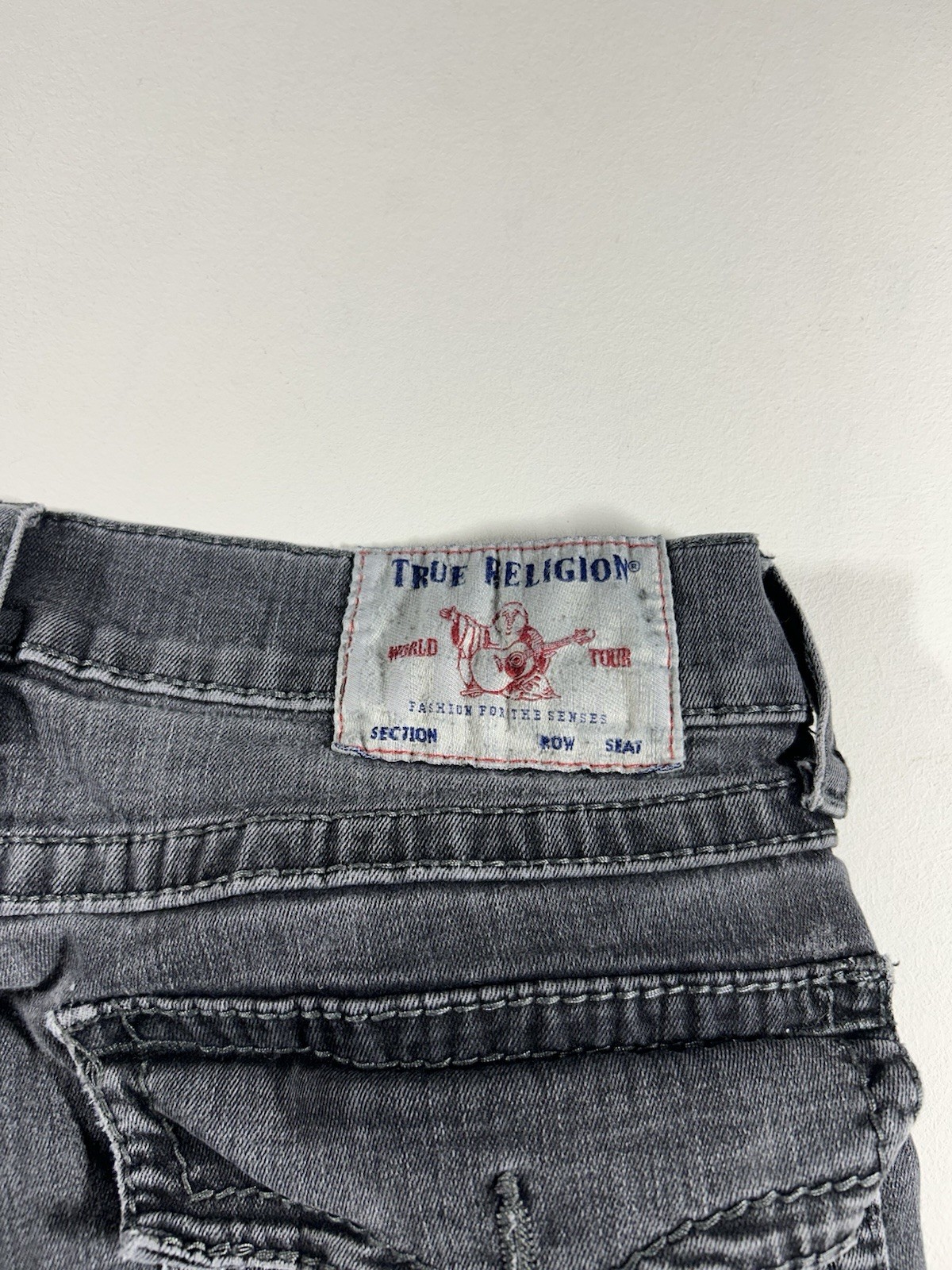 (Super Thrashed Distressed) True Religion Ricky Flap Big T Jeans 32×32 Grey