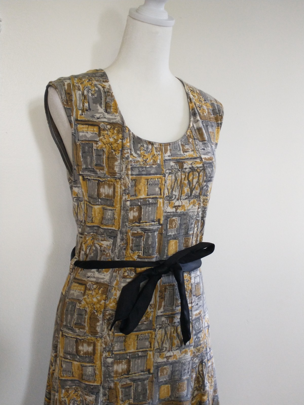 Modcloth Effie’s Heart Parisian Cityscape Fit And Flare Dress M Retro Vintage…