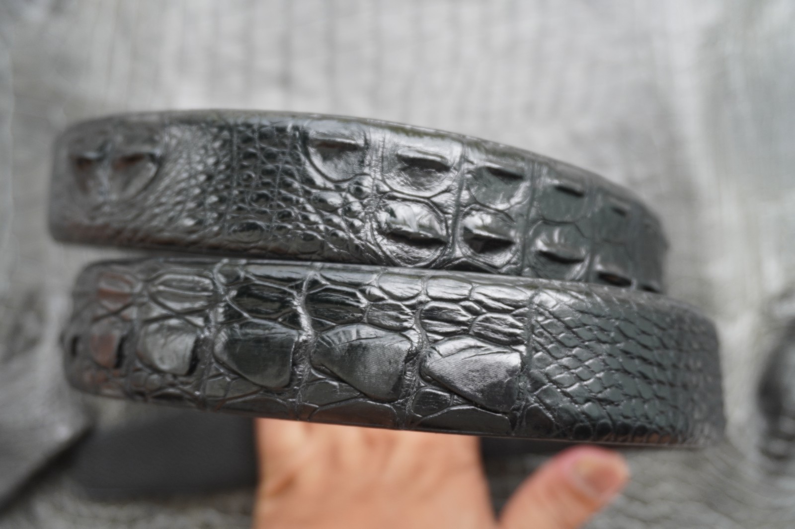 W 1.5 inch – Black Genuine CROCODILE Hornback LEATHER Skin Men’s Belt #E56
