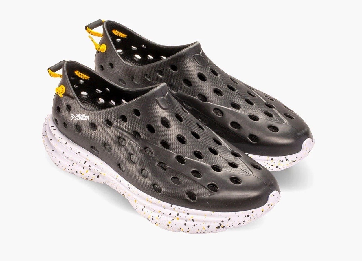 Kane Revive Shoes Unisex Honey Stinger Speckle Black White Vented US M 6 W 8