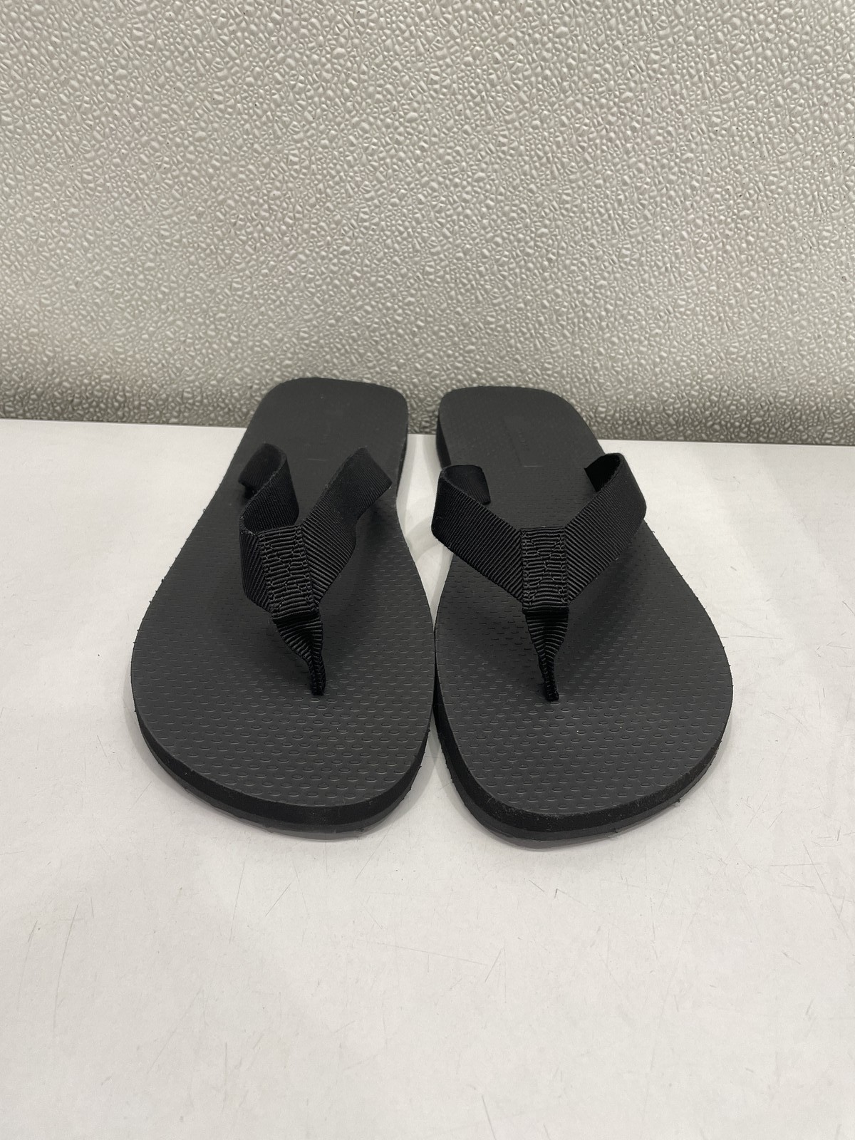 The Row Dune Classic Sandals Men’s US 10, Black