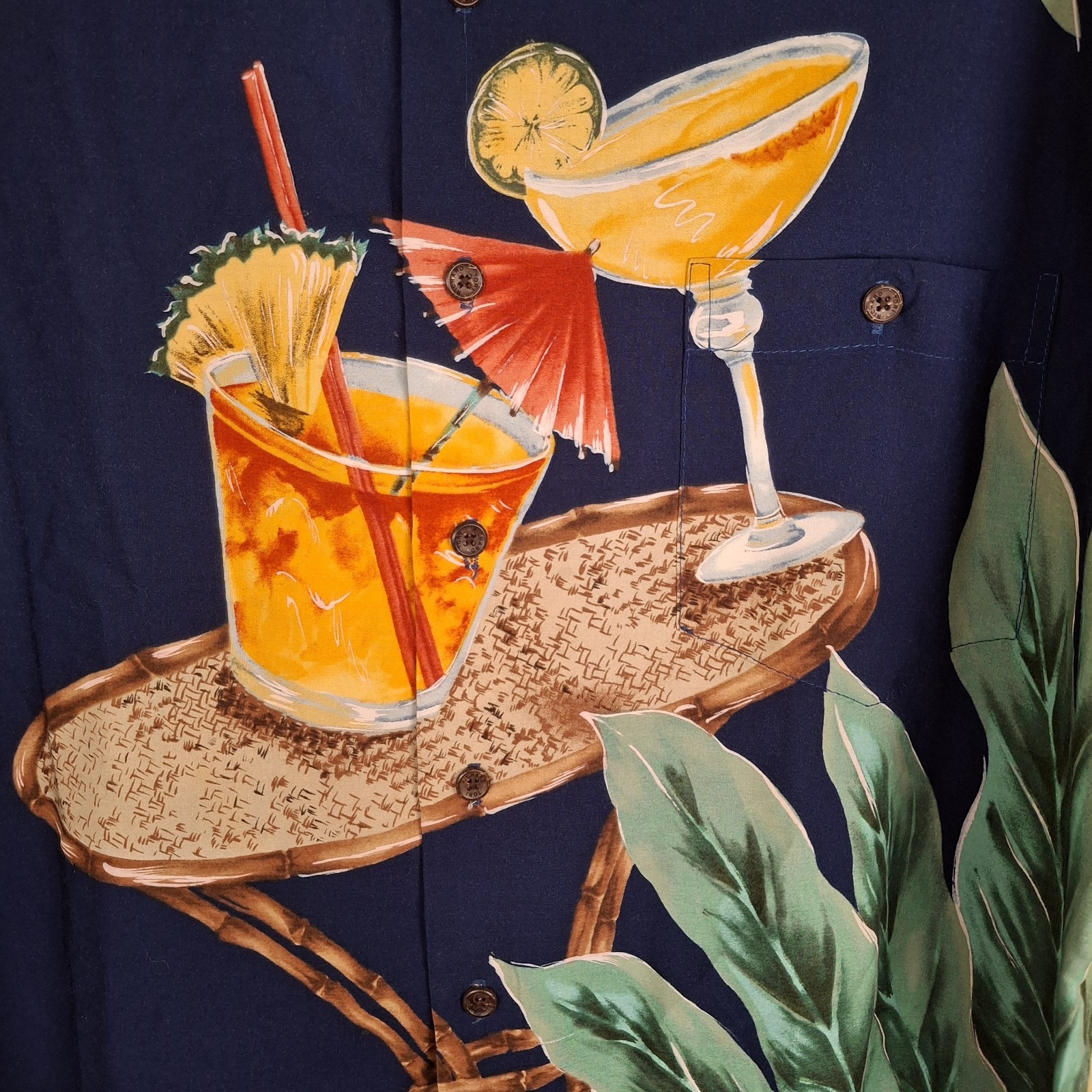 Vintage 1990s Tori Richard Mens XL Shirt Cocktails Martini Viscose Hawaiian USA