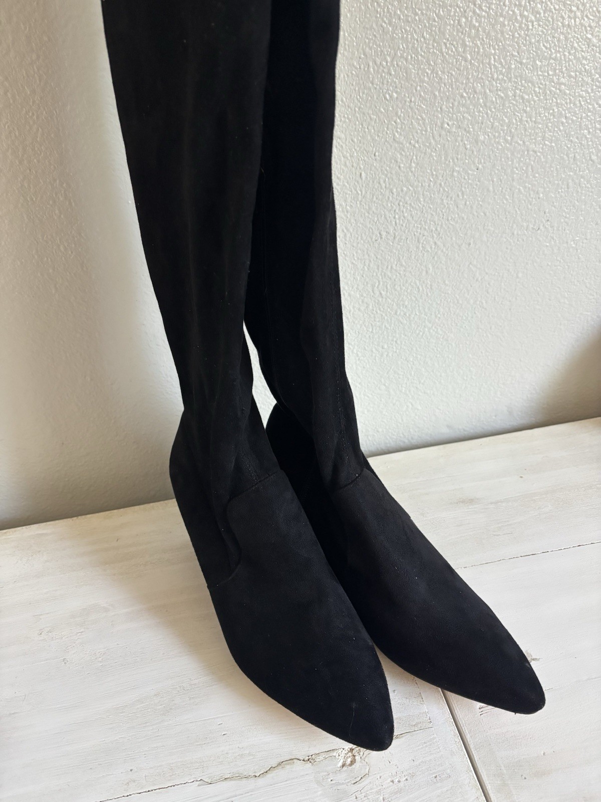Black Women’s Knee High Boots – Size 9.5