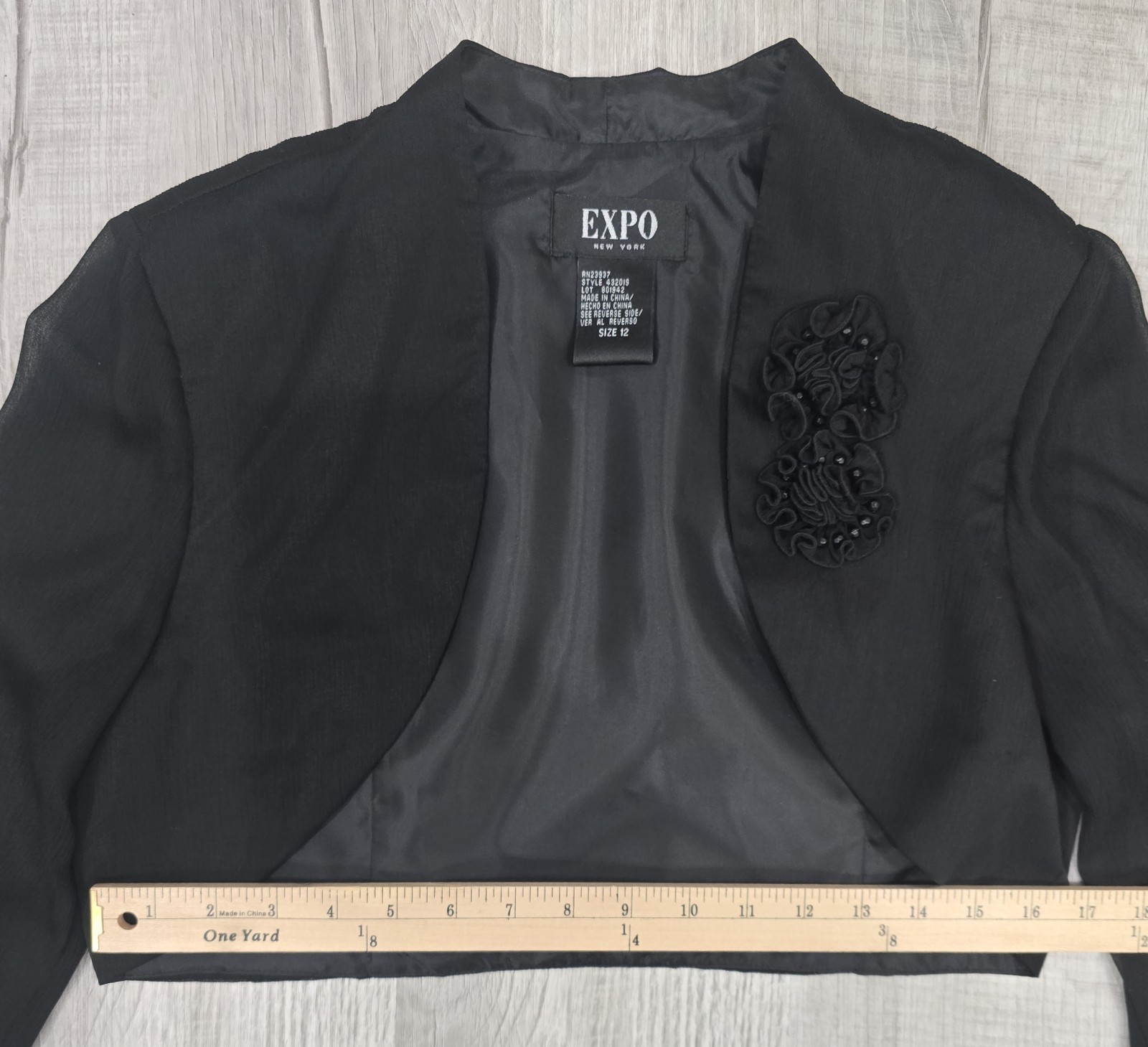 Expo New York 2 Pc Black Cropped & Ruched Top Set Women’s Size 12