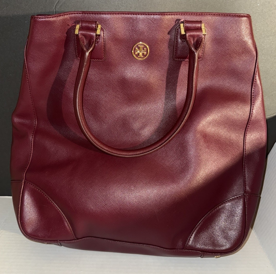 Tory Burch Burgundy Tote Robinson With Mirror