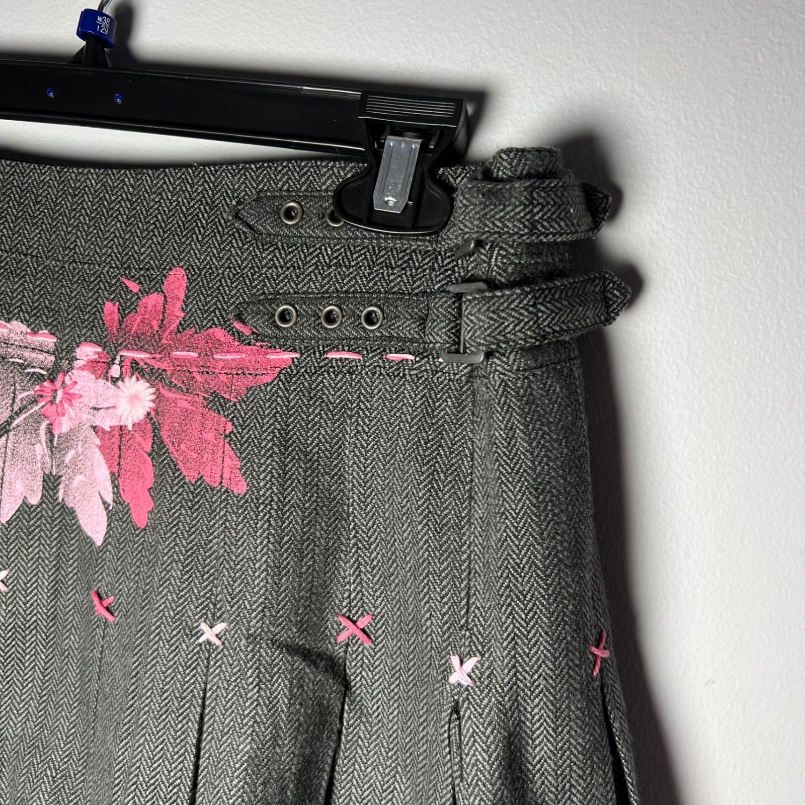 Wet Seal Pleated Mini Skirt Gray Herringbone Flower Size 3 Grunge Schoolgirl