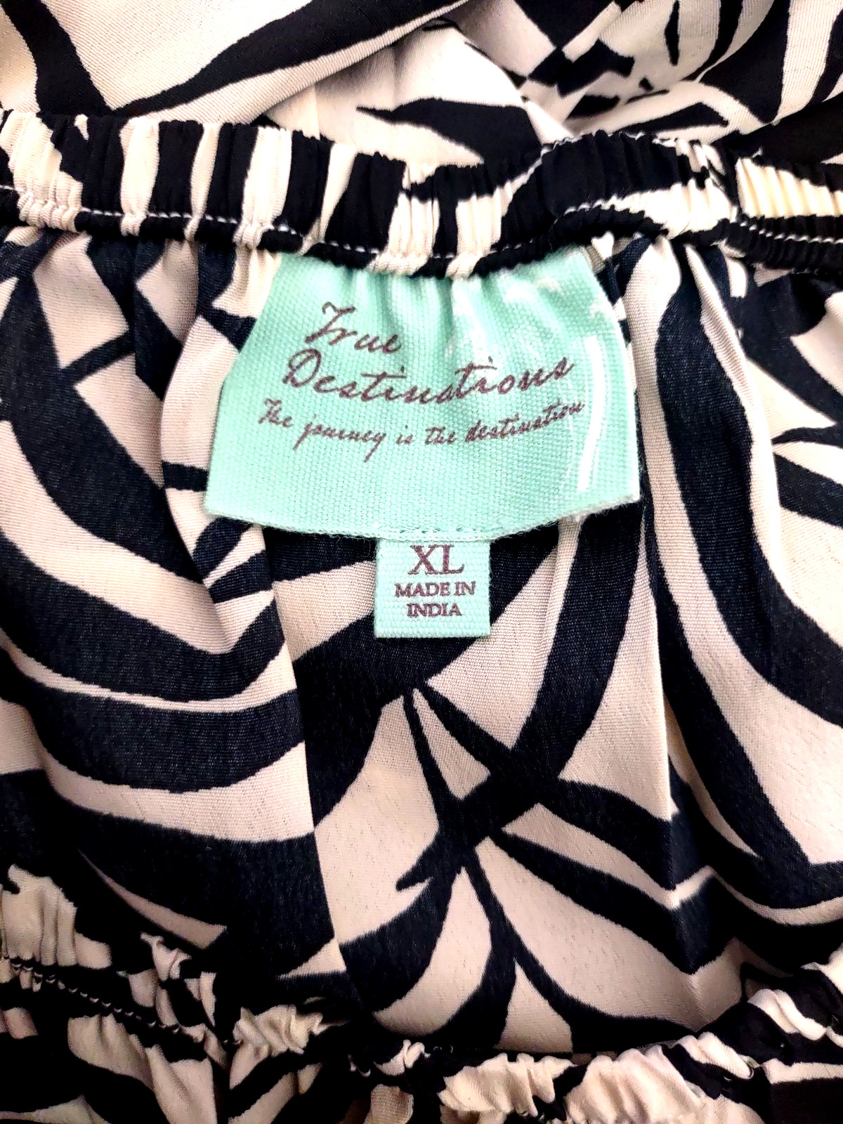 True Destinations Resort Wear Strapless Jumpsuit Wide Slit Leg XL Leaf Print NEW