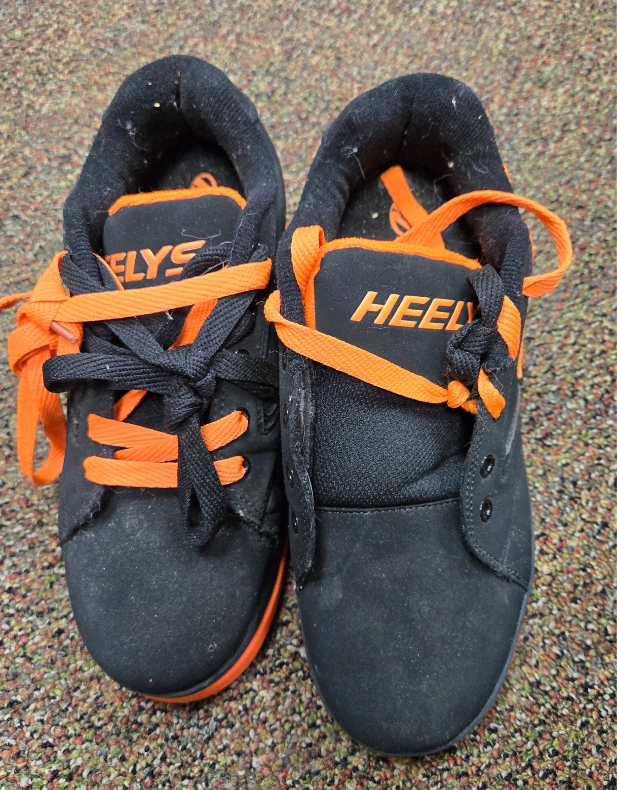 Heelys Shoes, Youth Size 6