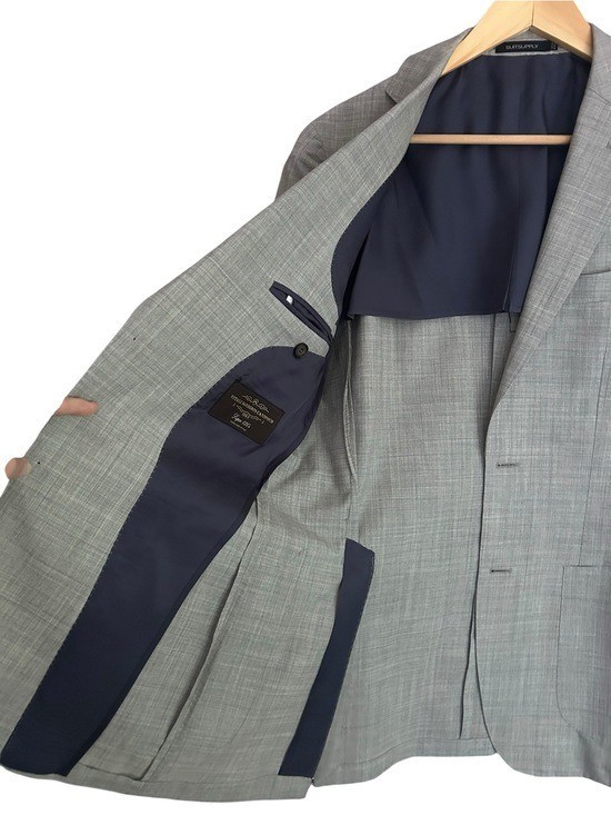Suitsupply Light Grey Tailored Fit Havana Suit Jacket 38L Pure Wool S120