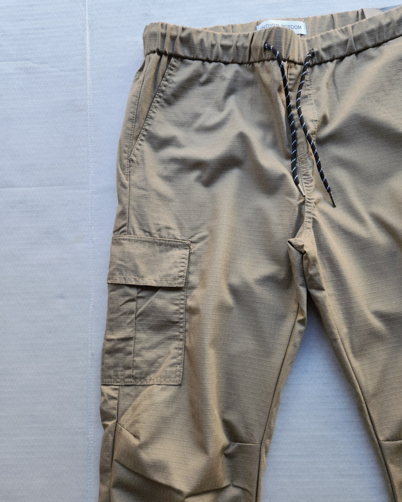 Indigo Wisdom Utility Ripstop Cargo Pants – Size: Medium – Inseam: 30