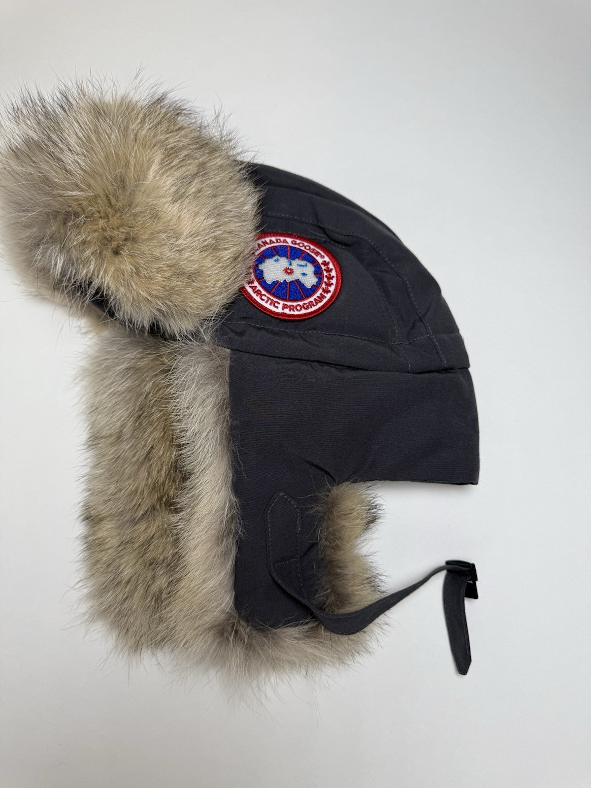 Canada Goose Coyote Fur Aviator Winter Trapper Hat S/M Color Gray