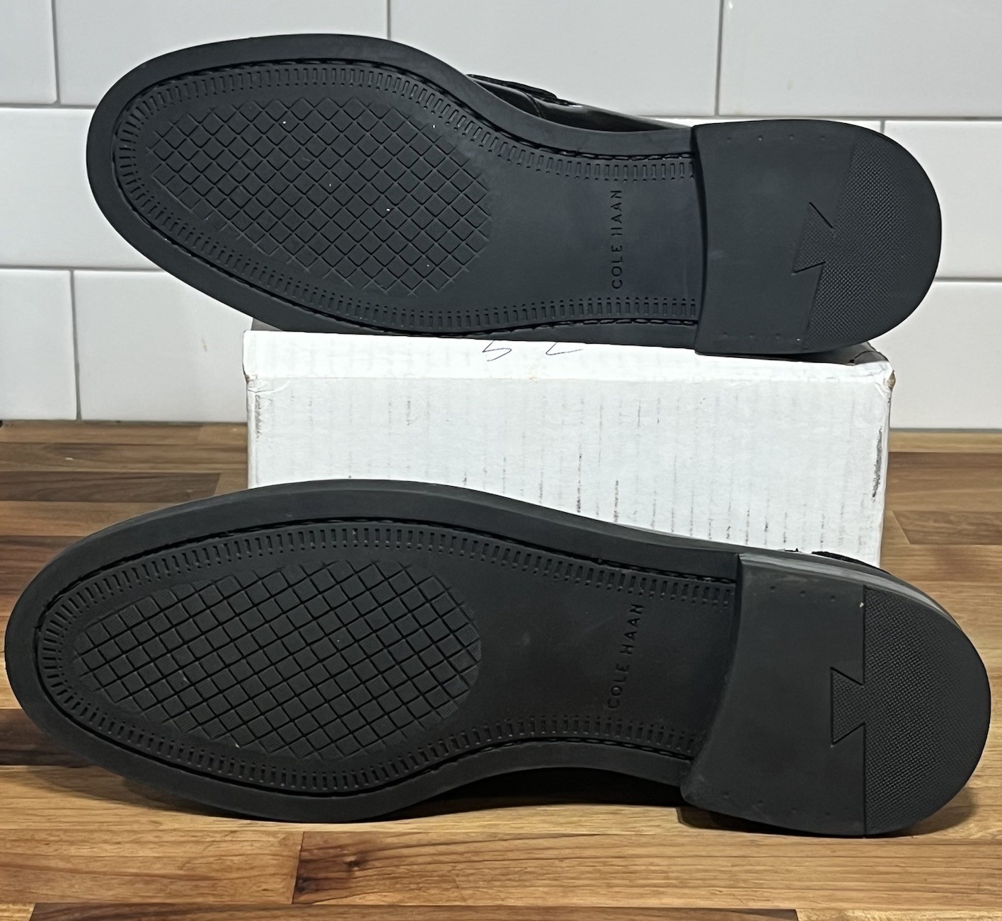 Cole Haan Pinch Prep Penny Leather Loafers Men’s Dress Shoes 8M Black C38552