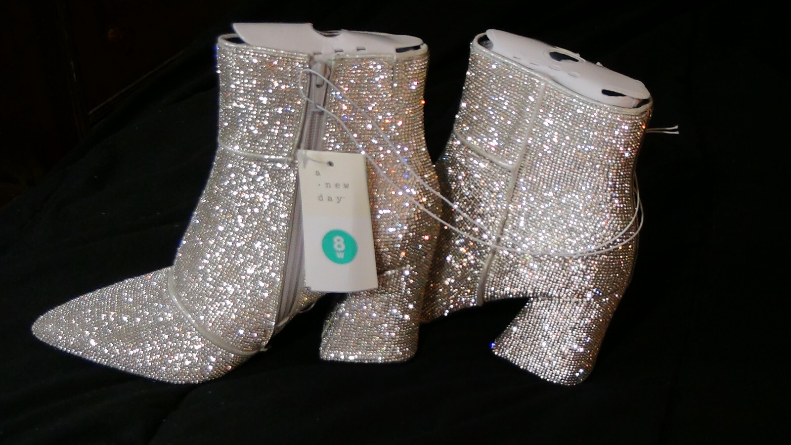 A New Day Cailin Womens Rhinestone Wide Width Ankle Boots Silver Size 7W