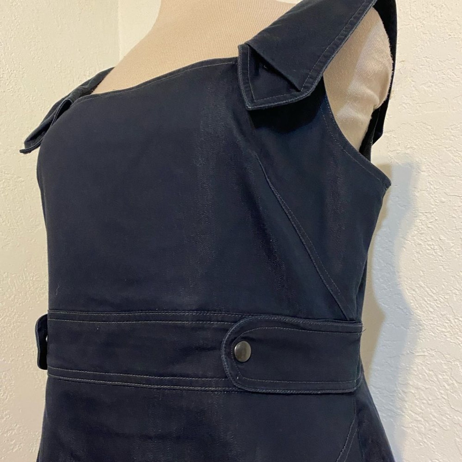 London Times Form fitting jean dress
