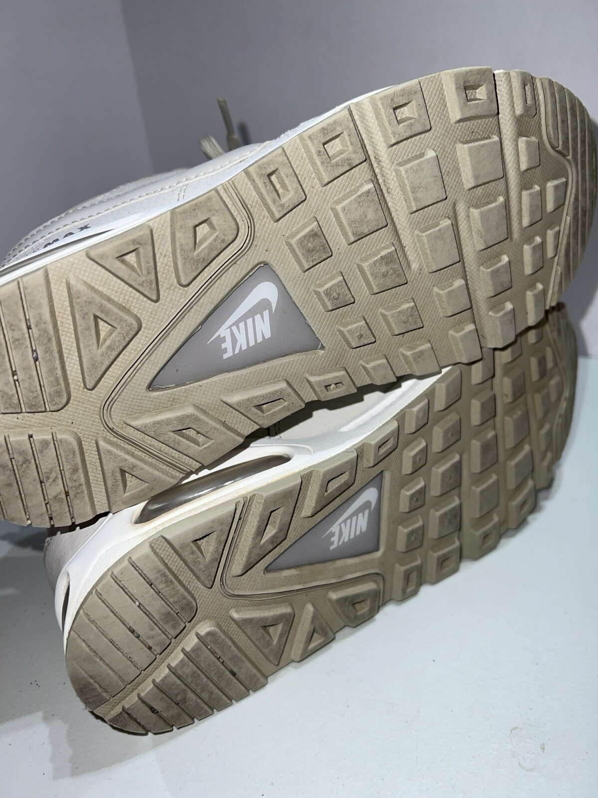 NIKE Air Max Command Women’s Shoes Size 6.5 Light Bone 397690-018