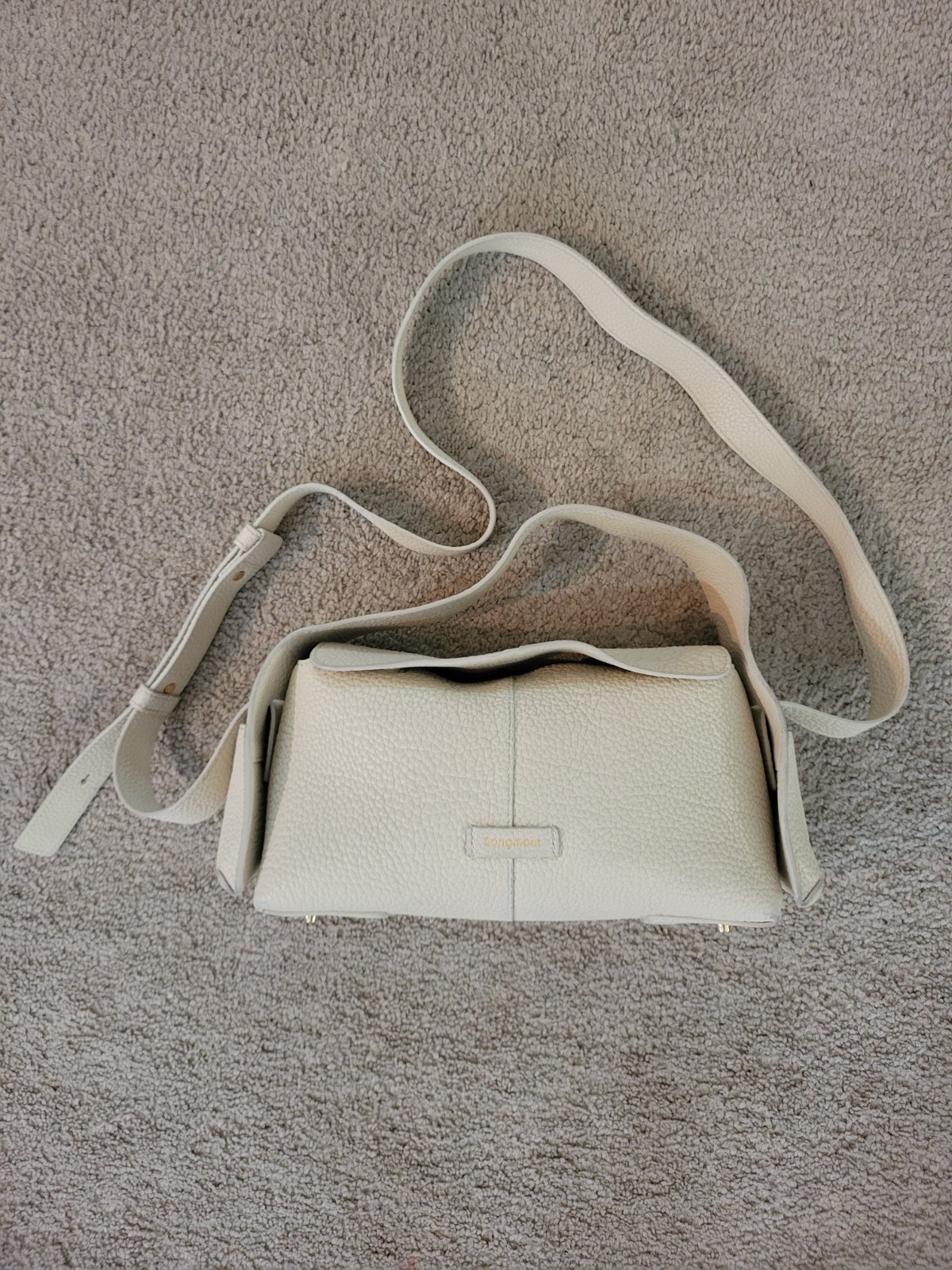 Songmont small drippy roof bag ivory
