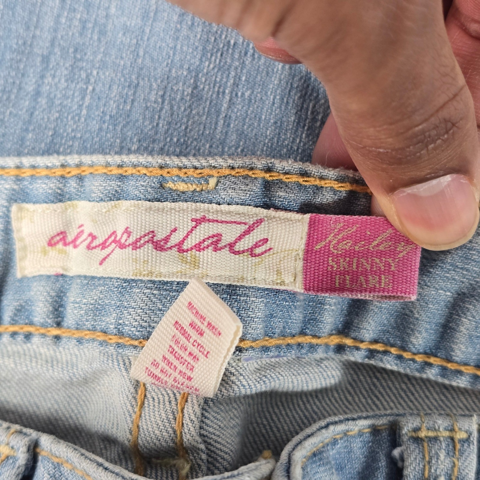 Aeropostale Hailey Skinny Flare Jeans Light Wash Low Rise Womens Size 3/4 Short