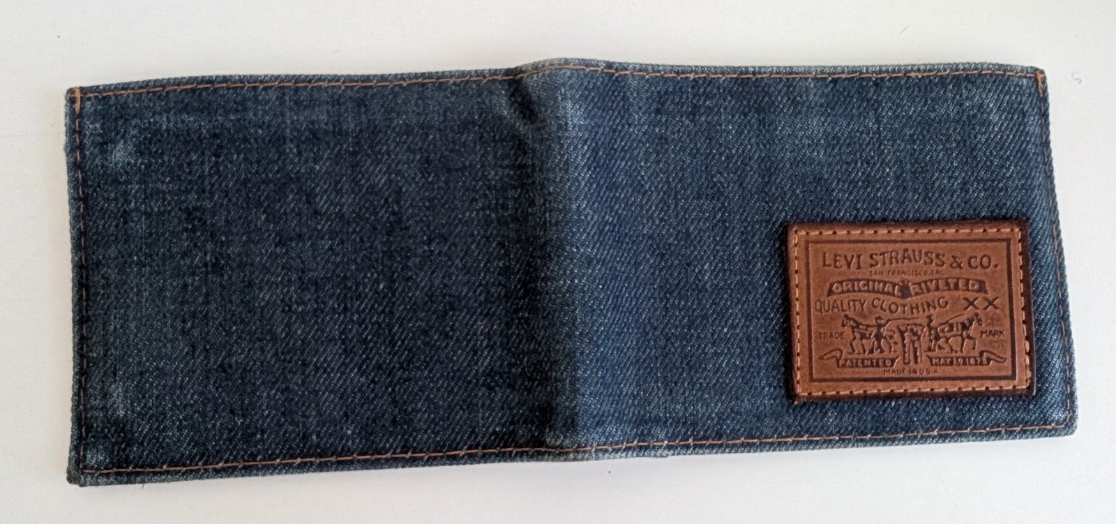 Vintage Levi Strauss denim leather wallet bifold two horse patch steerhide USA
