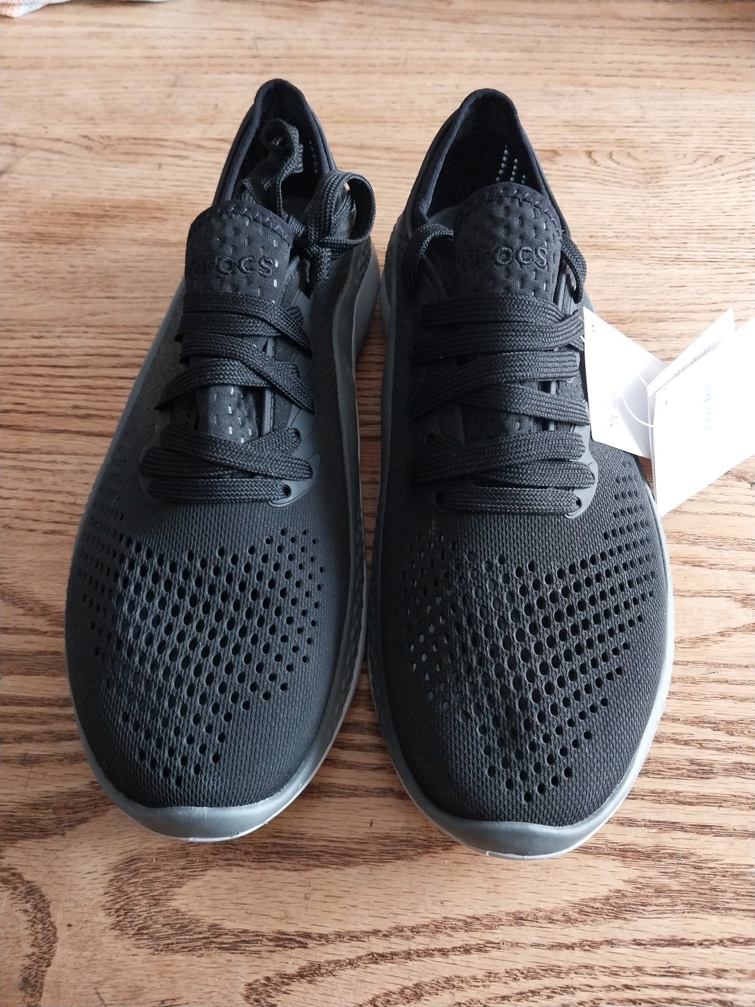 NWT Crocs Literide 360 Pacer Lace Up Shoes Black Grey Womens Sz 10