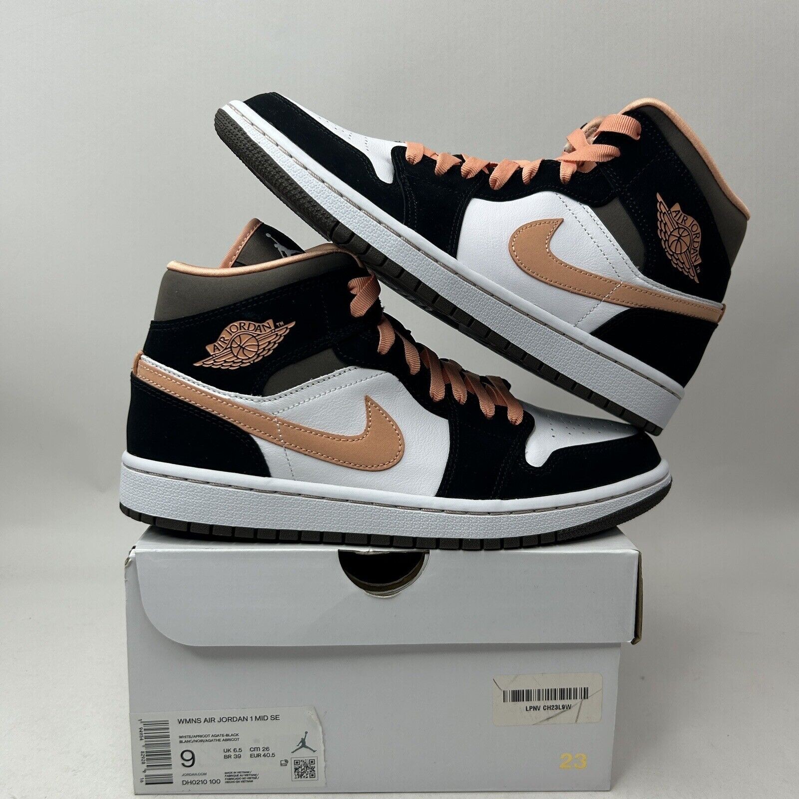 Nike Shoes Air Jordan 1 Retro Mid SE “Peach Mocha” 2023