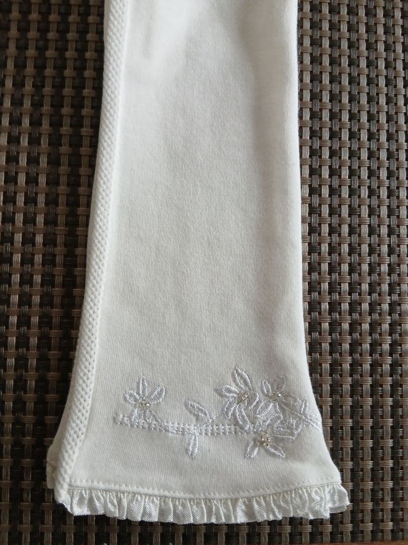 White Arm Cover 11.4in AntiSlip Grip SemiLong Japan