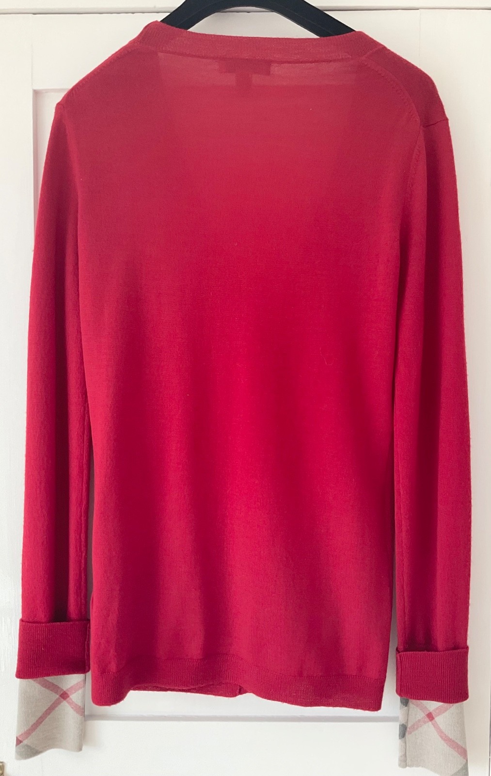 Burberry womens red cardigan S p Burberry logo 100% merino wool Uk 8 hardly worn