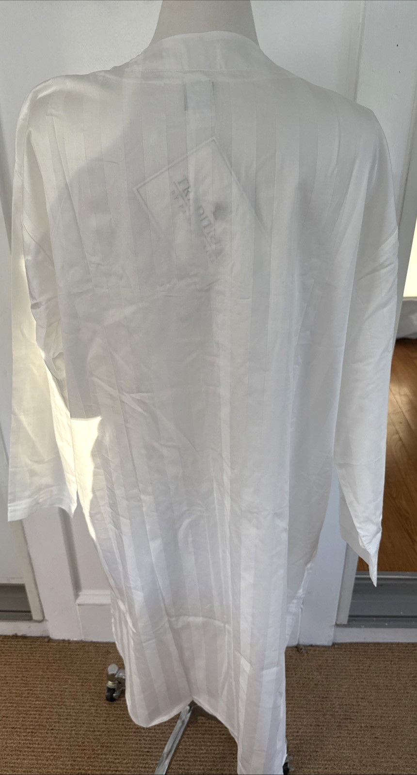 NWT Traditions Pamela Kline Night Shirt 100% Cotton Wht Tuxedo Stripe One Size
