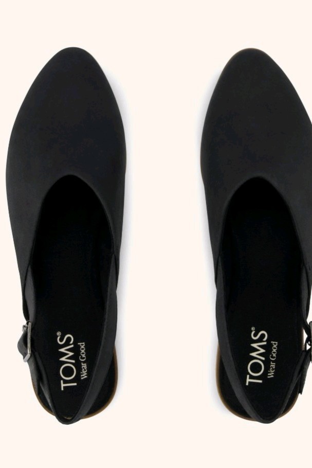 TOMS Black Leather Closed Toe Buckle Slingback Flats Women’s US 8.5 EU 391002201