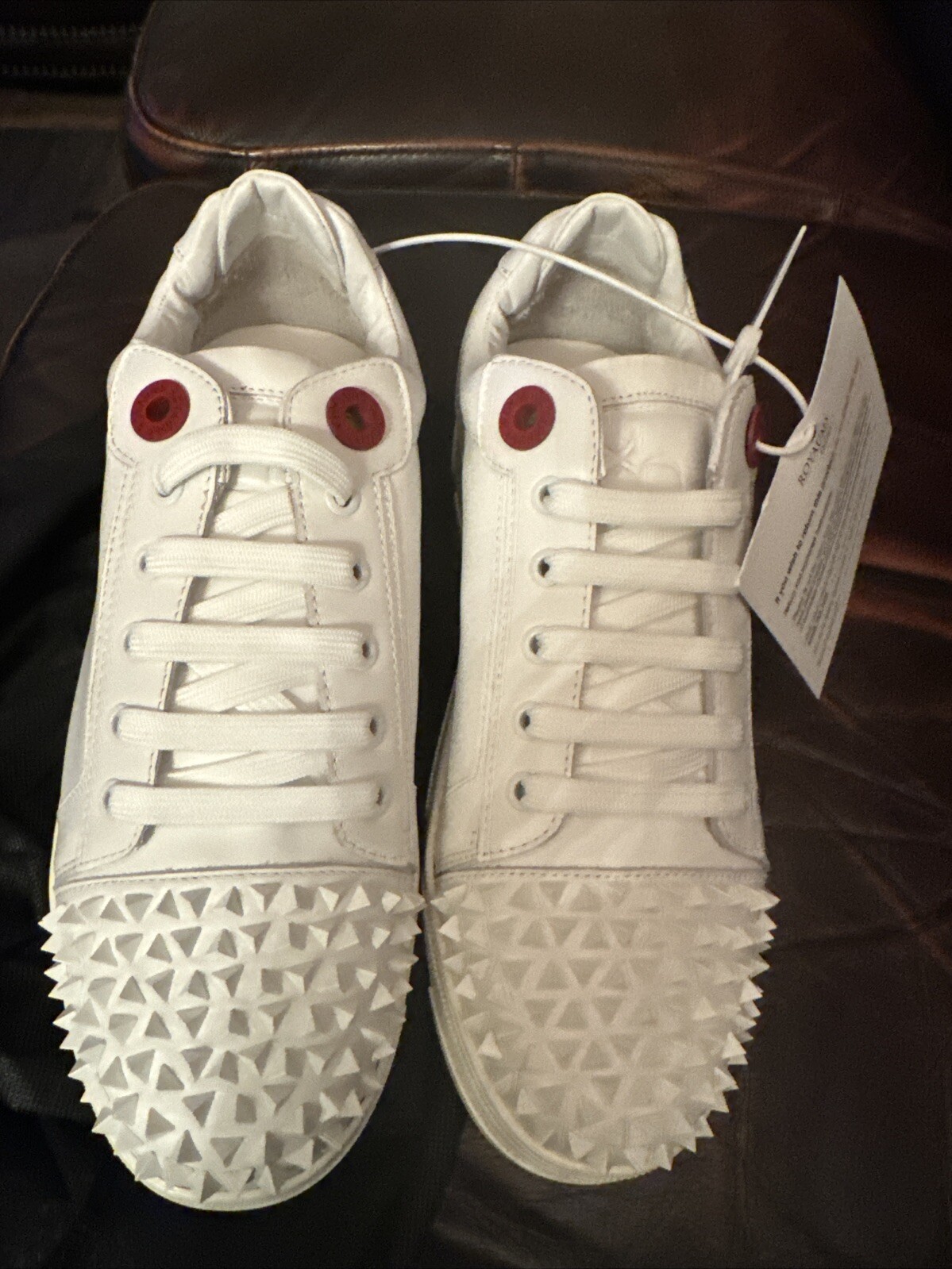 Royaums Spiked Low Trainers White Handmade In Italy Leather Size UK 7 new