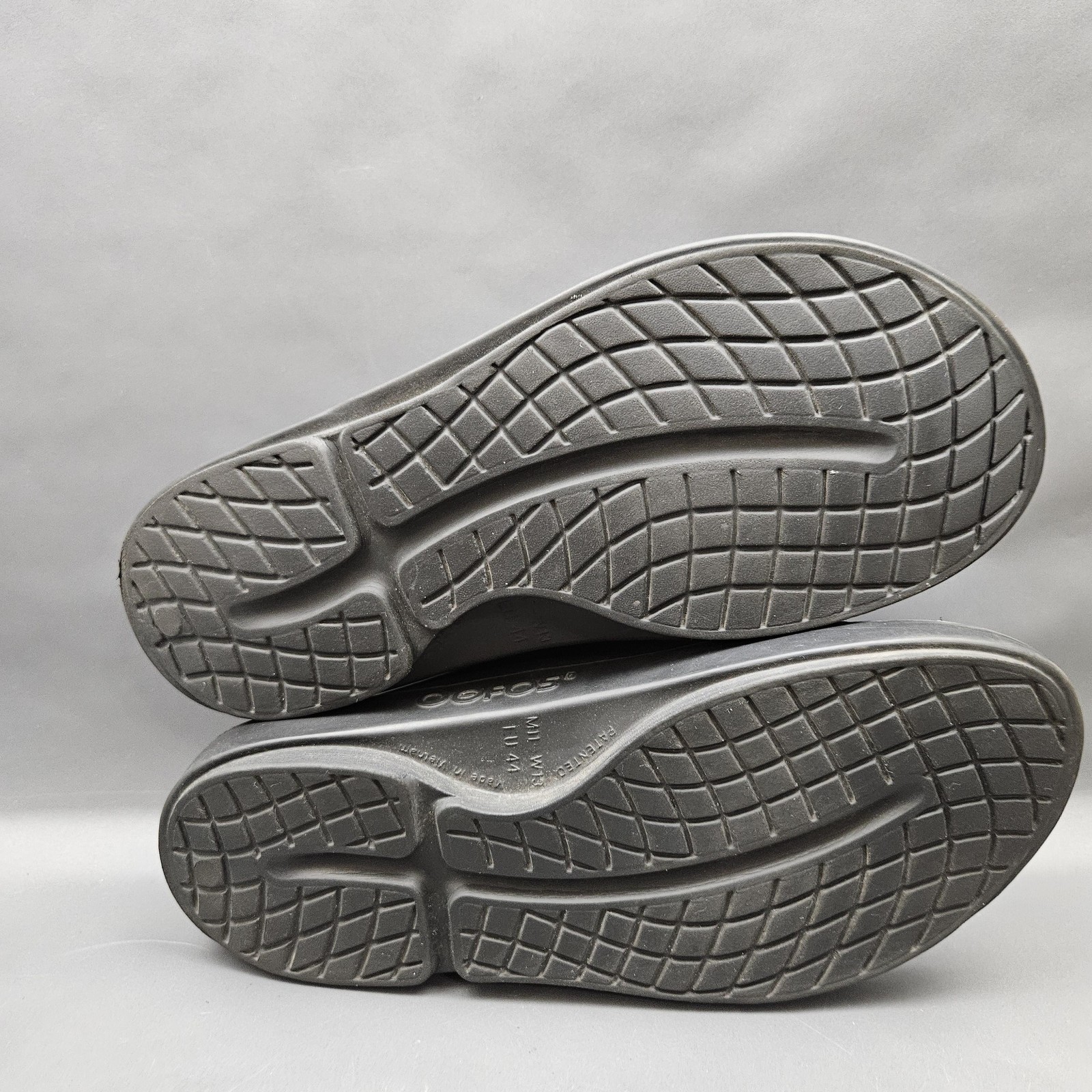 OOFOS Ooahh Sport Slide Sandals Mens Size 11 Black Recovery Comfort Shoes
