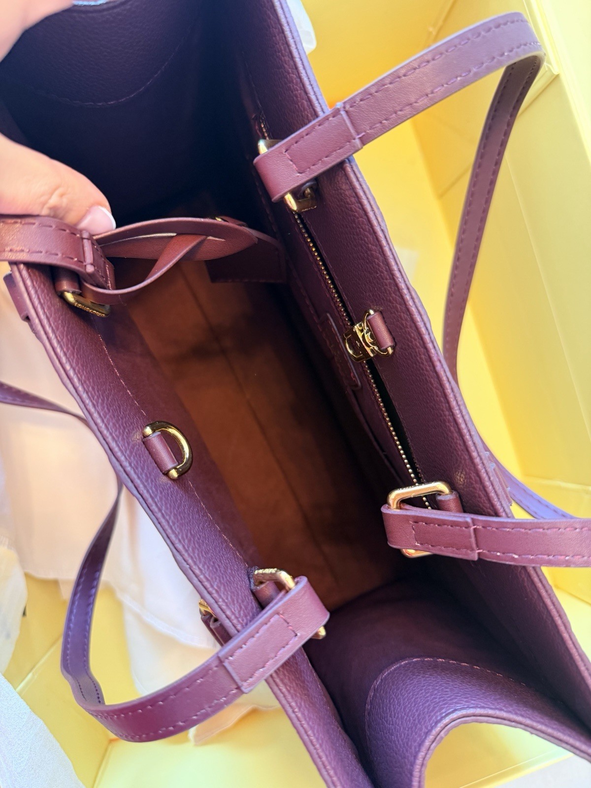 Louis Vuitton OnTheGo Medium Burgundy Monogram Embossed Tote Strap Box