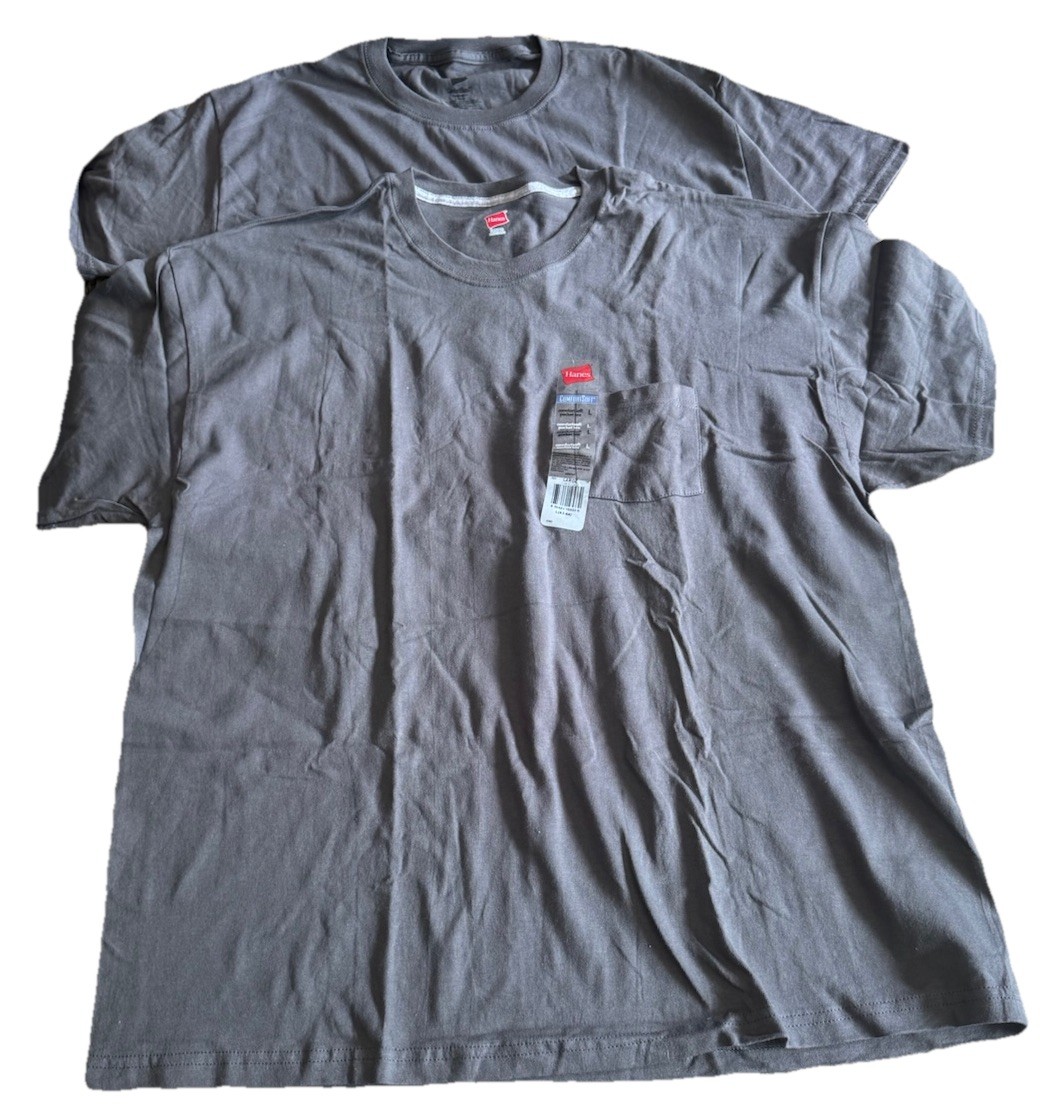 2 Hanes Men’s Pocket T-Shirt, Size L – Gray New Crewneck