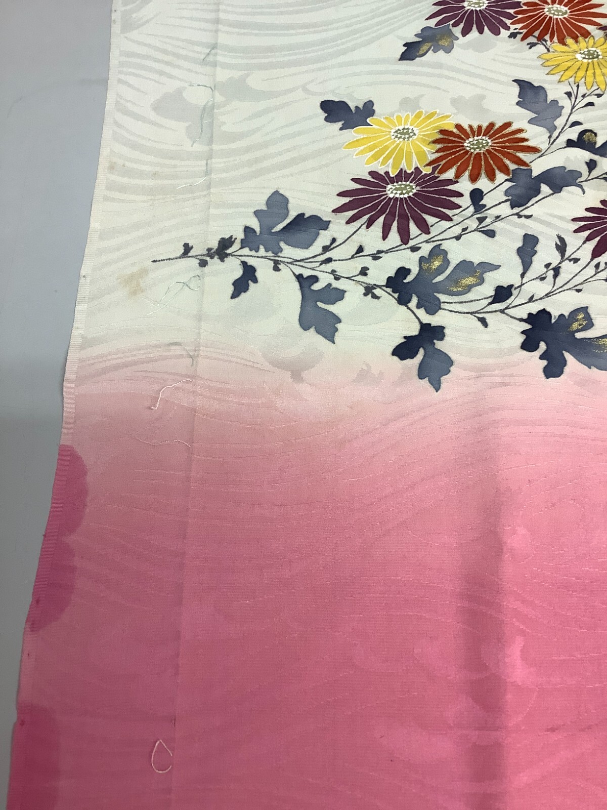 Japanese Vintage Kimono Fabric cloth Boro Light green Flower Dirt 49.6×13.7in