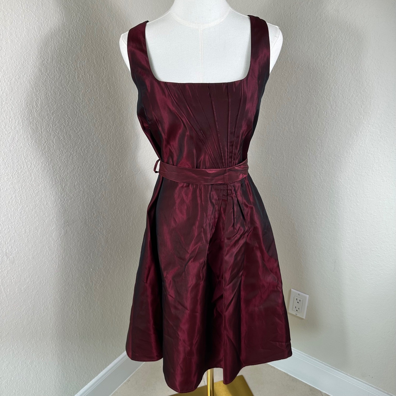 Antonio Melani Cocktail Dress Women 14 Burgundy Taffeta Fit Flare Regency Gothic