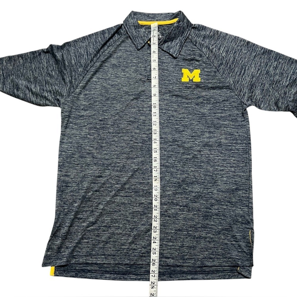 Colosseum Michigan Wolverines men’s Polo Shirt Logo navy Yellow Small college