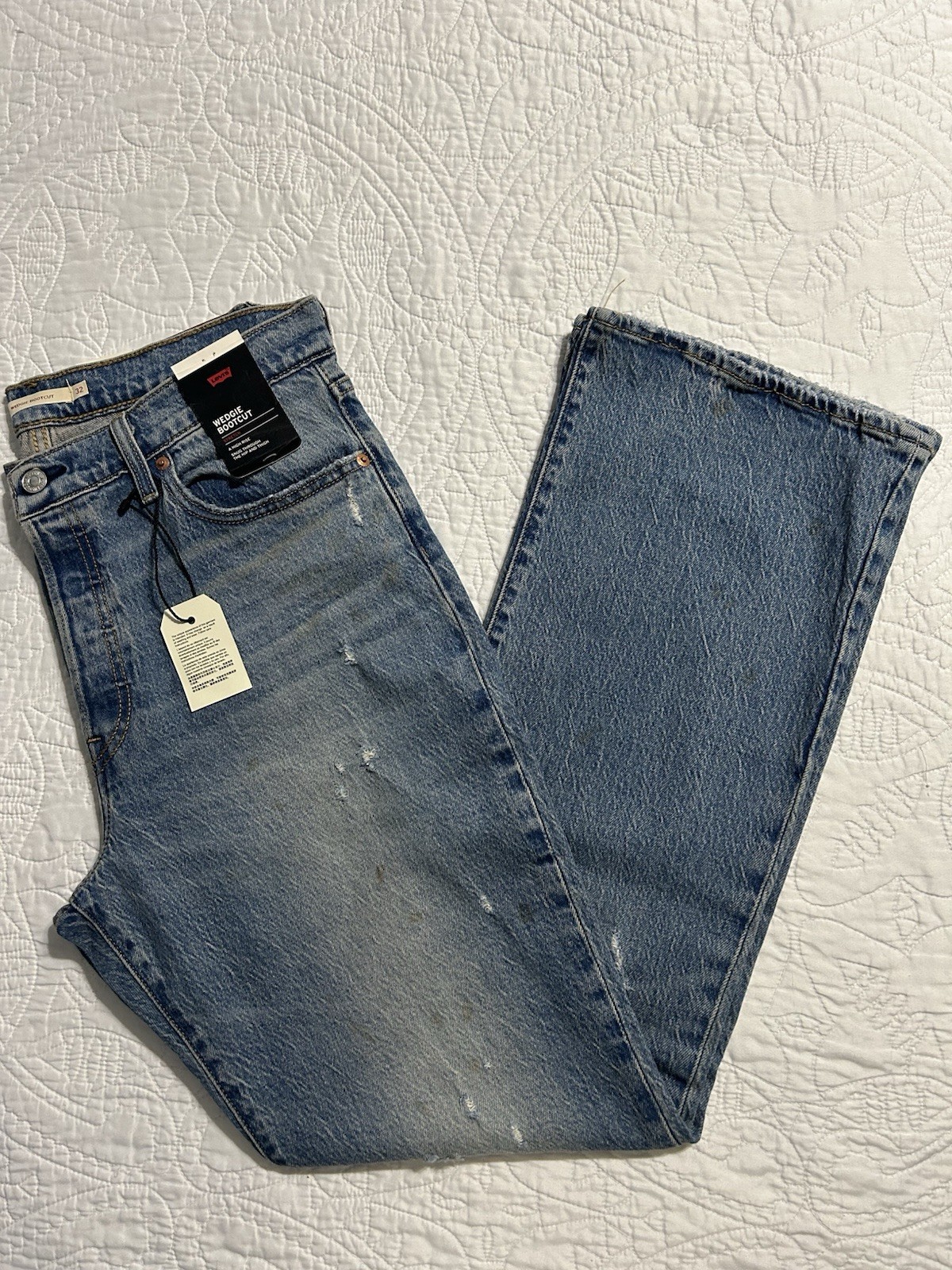 Levi’s Womens Wedgie Bootcut Jeans A8710-0020 MEDIUM WASH Size 32×32 NWT