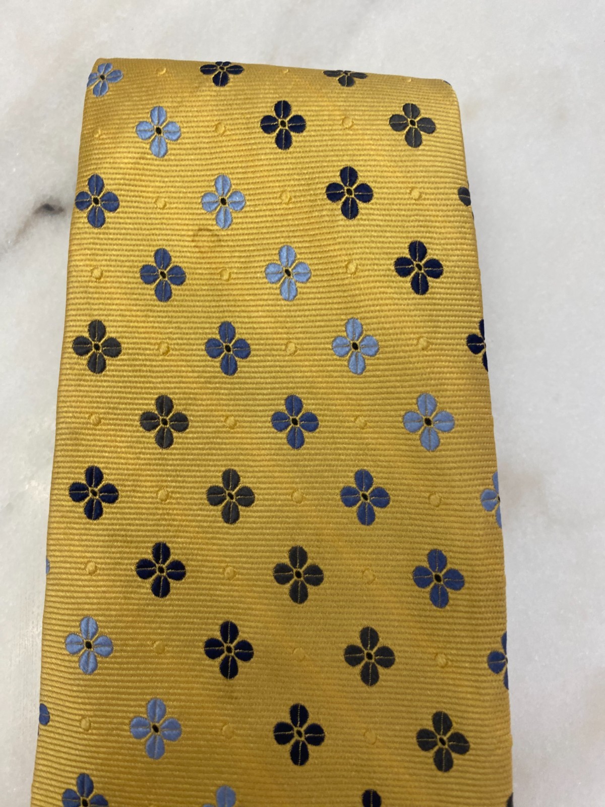 Tom James Corporate Image Silk Tie Yellow Blue Floral Pattern Made in Italy