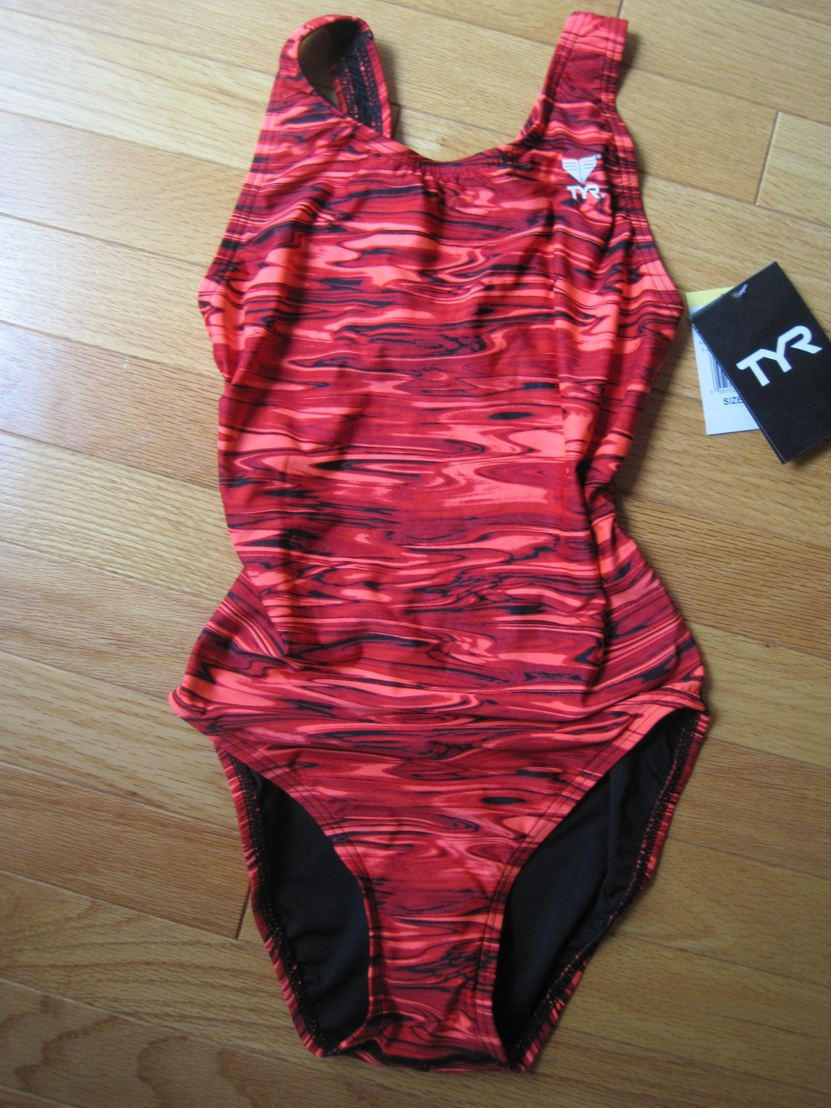 NWT TYR Women’s Durafast Maxfit Swimsuit – Size 32 – SELECT Color