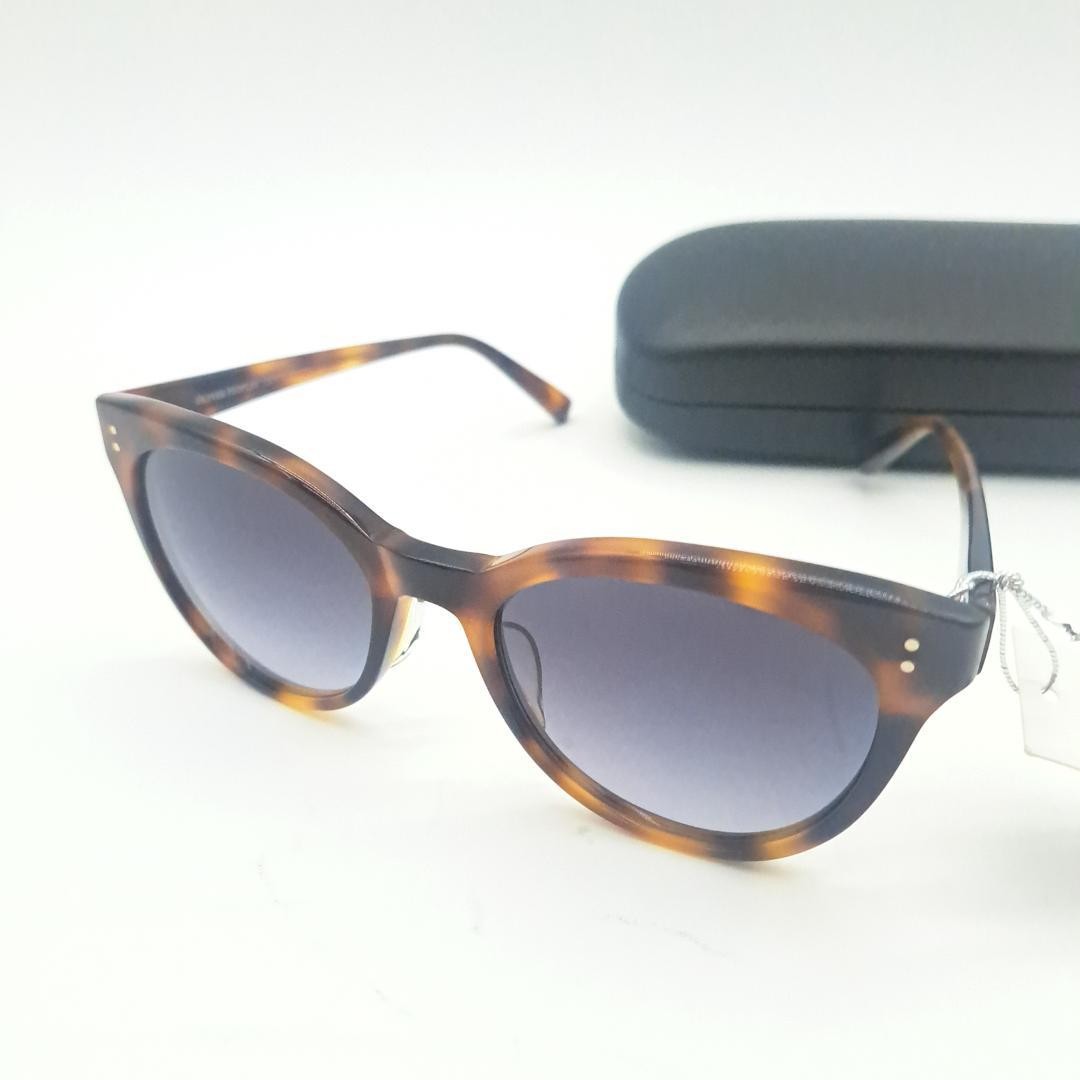 Oliver Peoples Unused Sunglasses 50mm Lens Classic Style