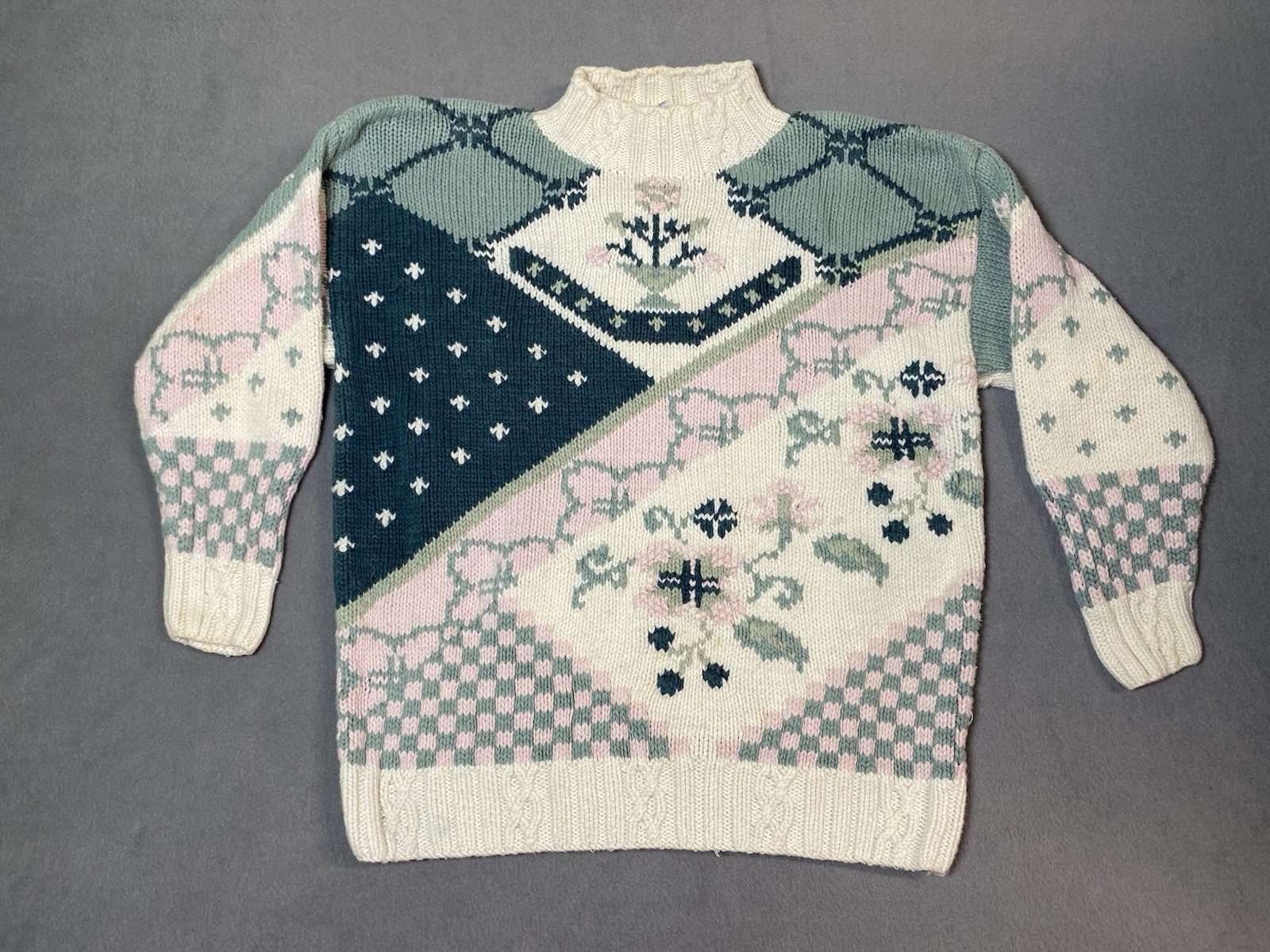 Vintage Women’s Floral Knit Cotton Sweater Cottage Core Chunky Boxy Fit *Flaws*