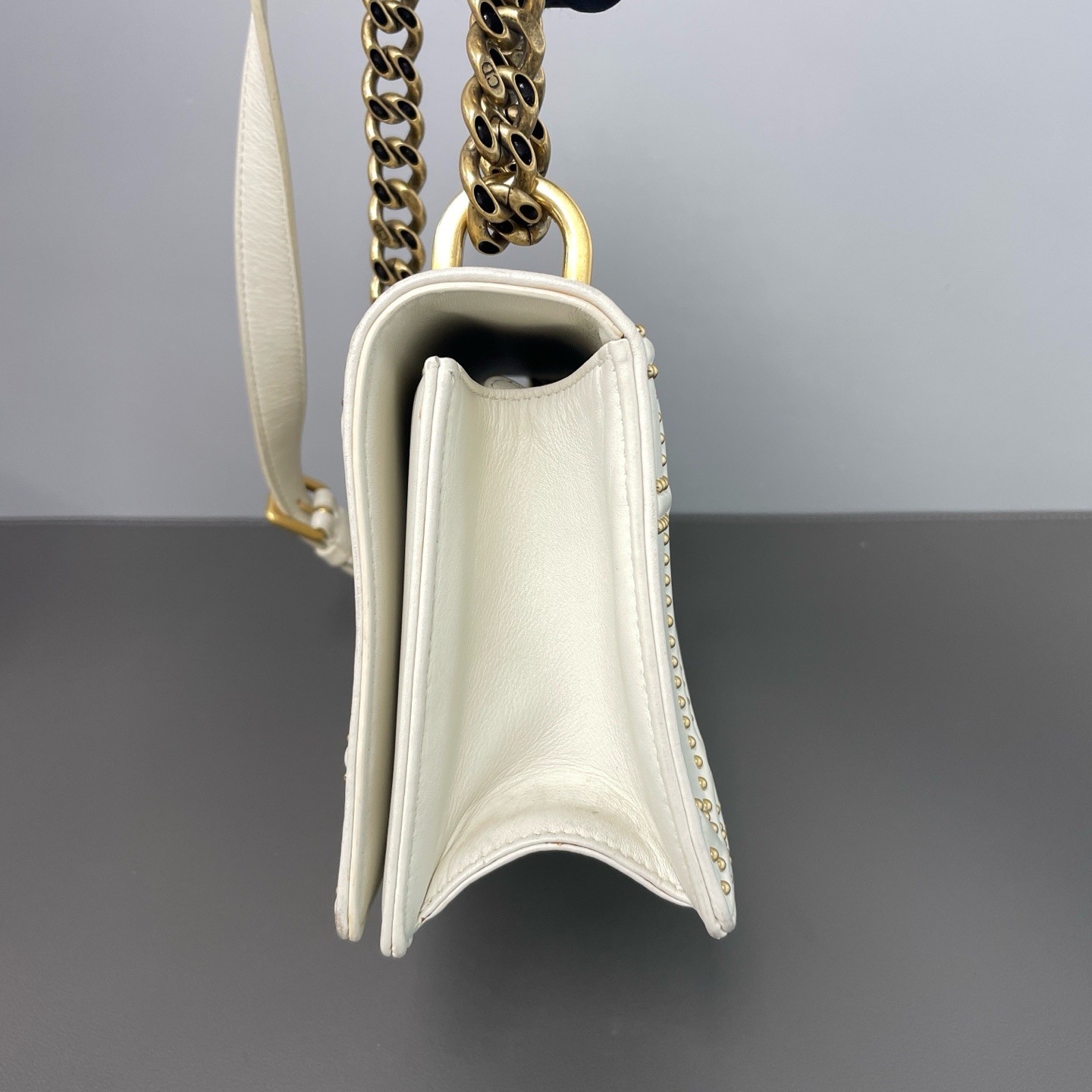 Dior Pre-Owned Authentic Chain Bag White 21.5*12.5*7 Free Tracked Shipping