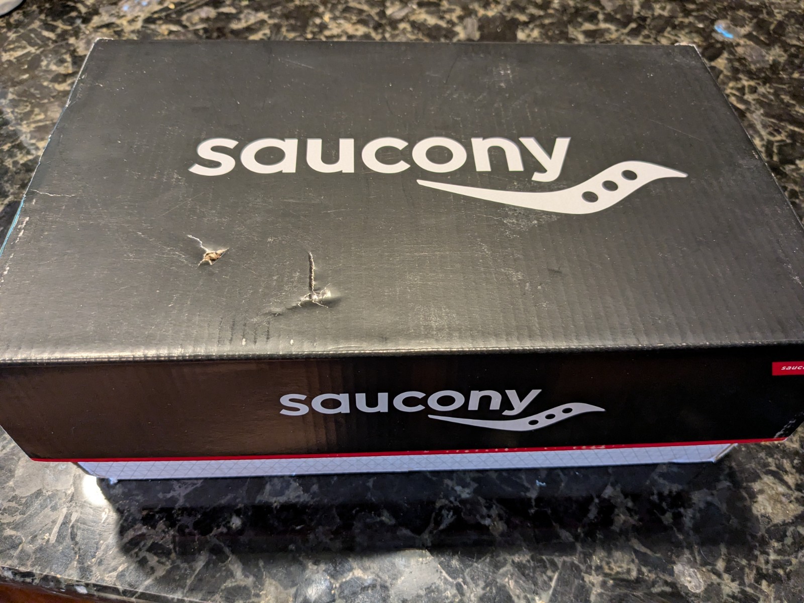 Size 11 – Saucony Ride 15 WIDE Black White NEW