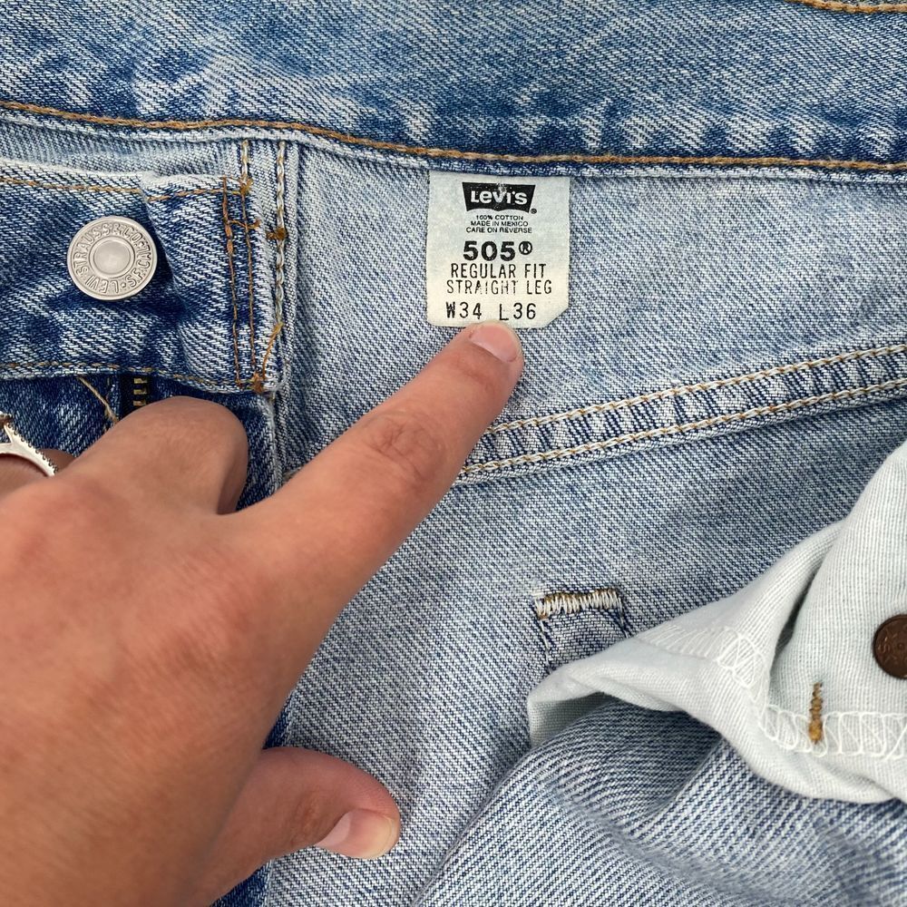 Vintage Levi’s 505 Jeans Regular Fit Straight Leg 34×36 – Date Code 3/2001 – Y2K