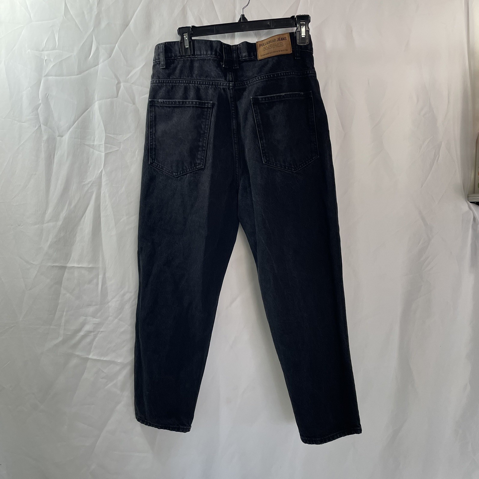 Pull & Bear Women’s High Rise Skinny Jeans Size 30– washed Black Denim